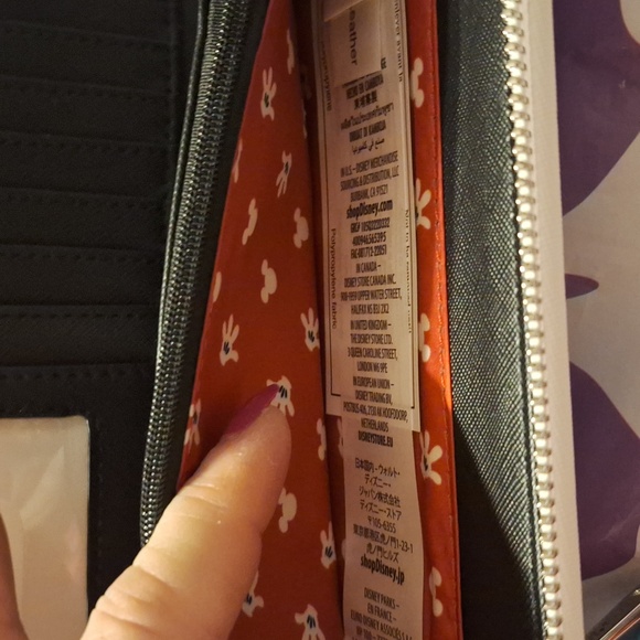 Nwot Disney parke loungefly - Picture 5 of 5